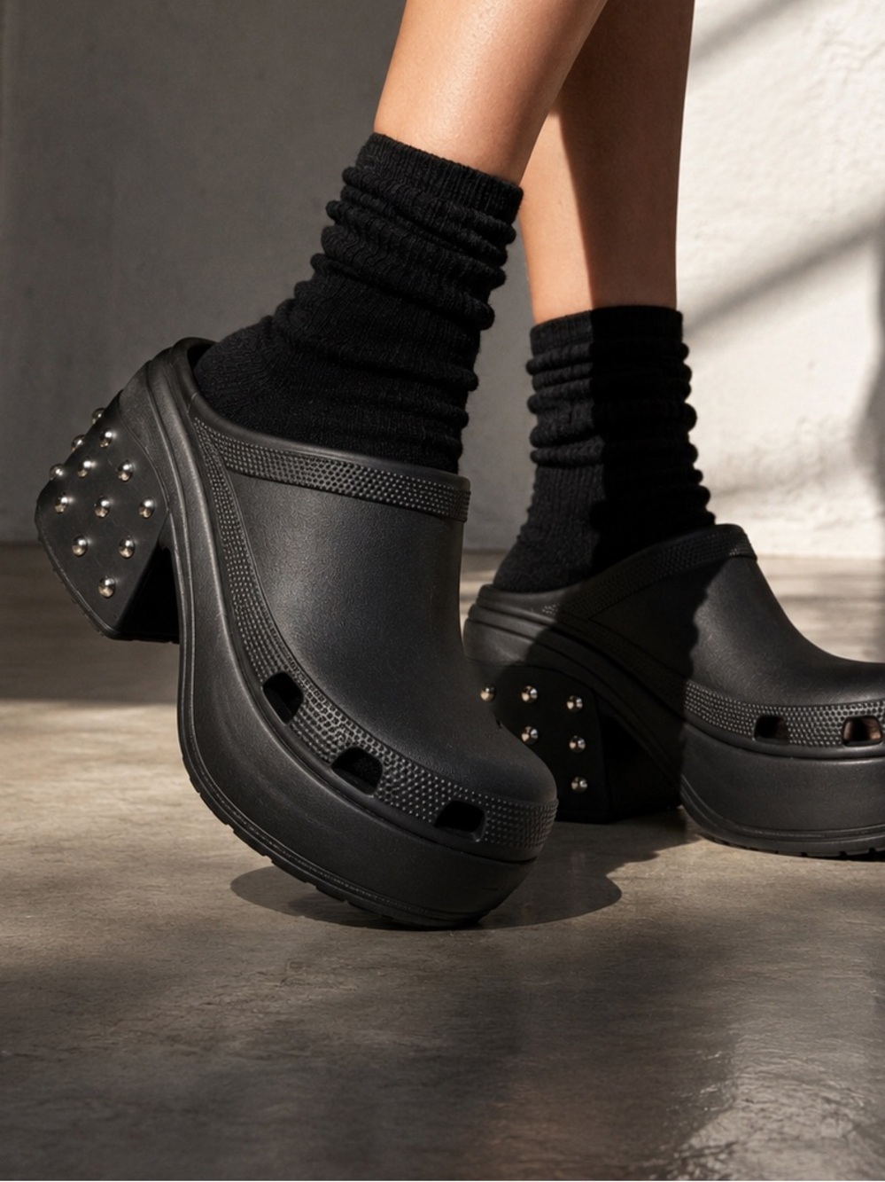 Crocs Siren Black Platform Heeled Clogs Studded Women’s 14 Men’s 12 NWT